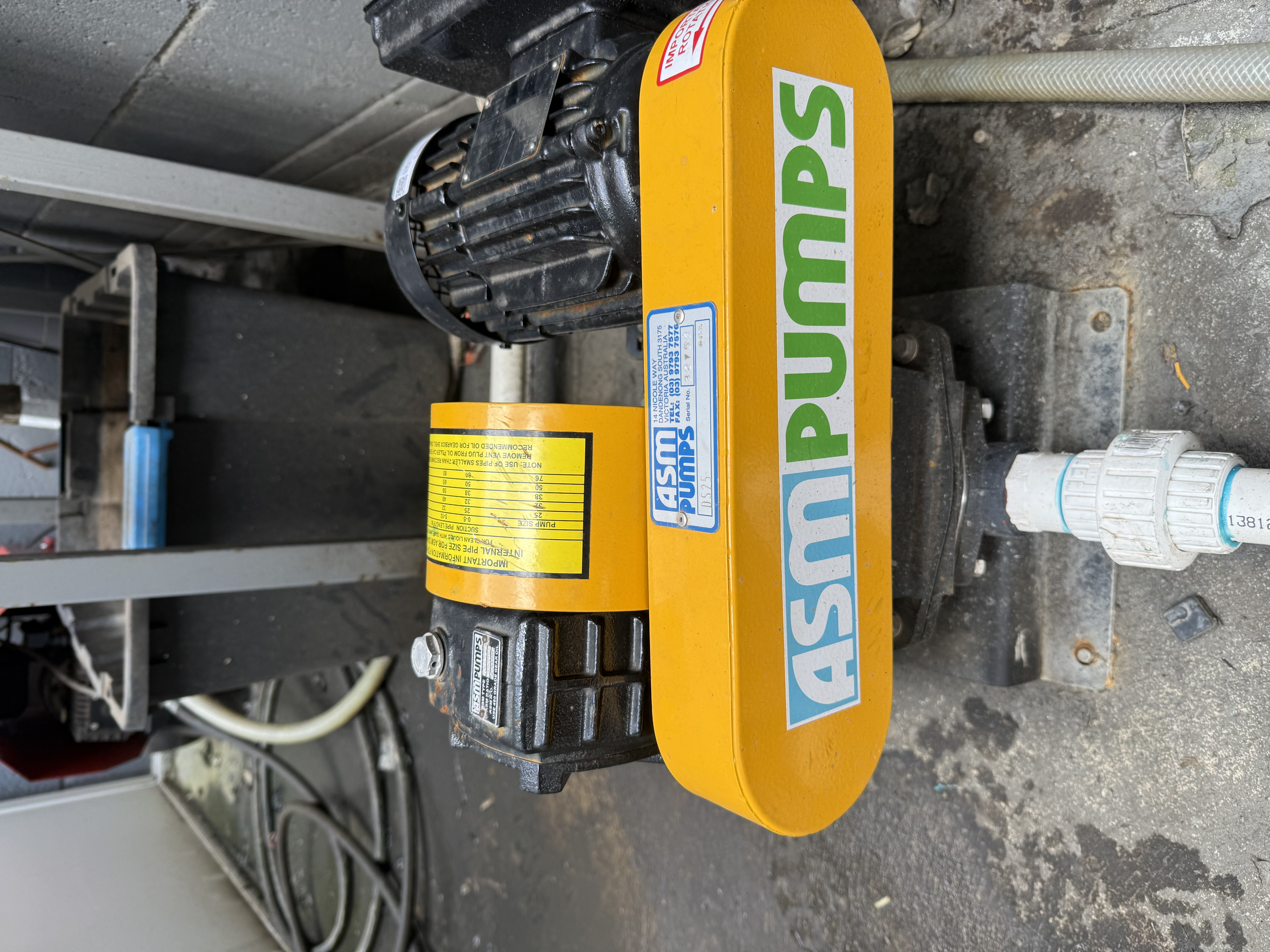 Surface-mounted water pressure pump serviced by Mayfair Plumbing on a Fullarton property